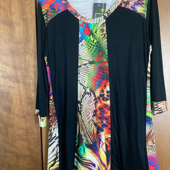 Lor Paris Dress LRG. NWT - Picture 2 of 6